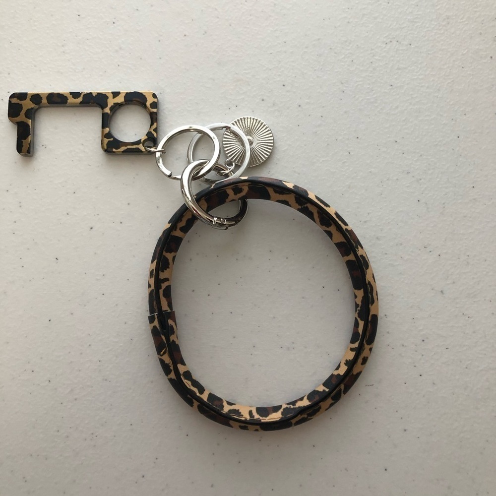 No Touch Stylus Bangle Keychain - Picture 2 of 2